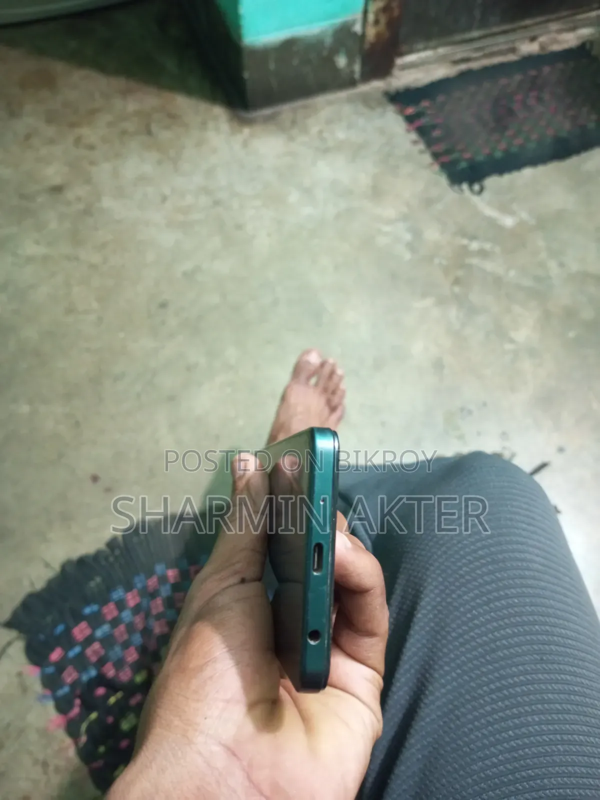 Vivo Y04 128 GB Black