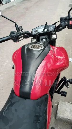 Yamaha FZ 2022 Red