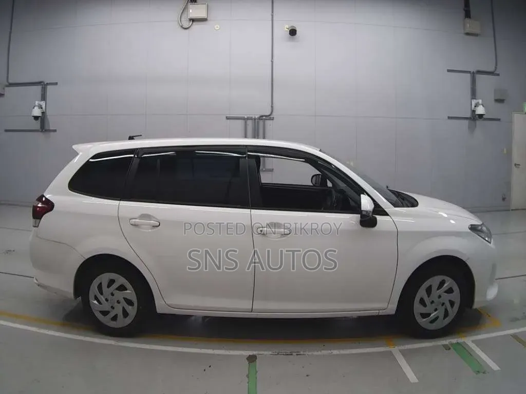 Toyota Corolla 2020 White