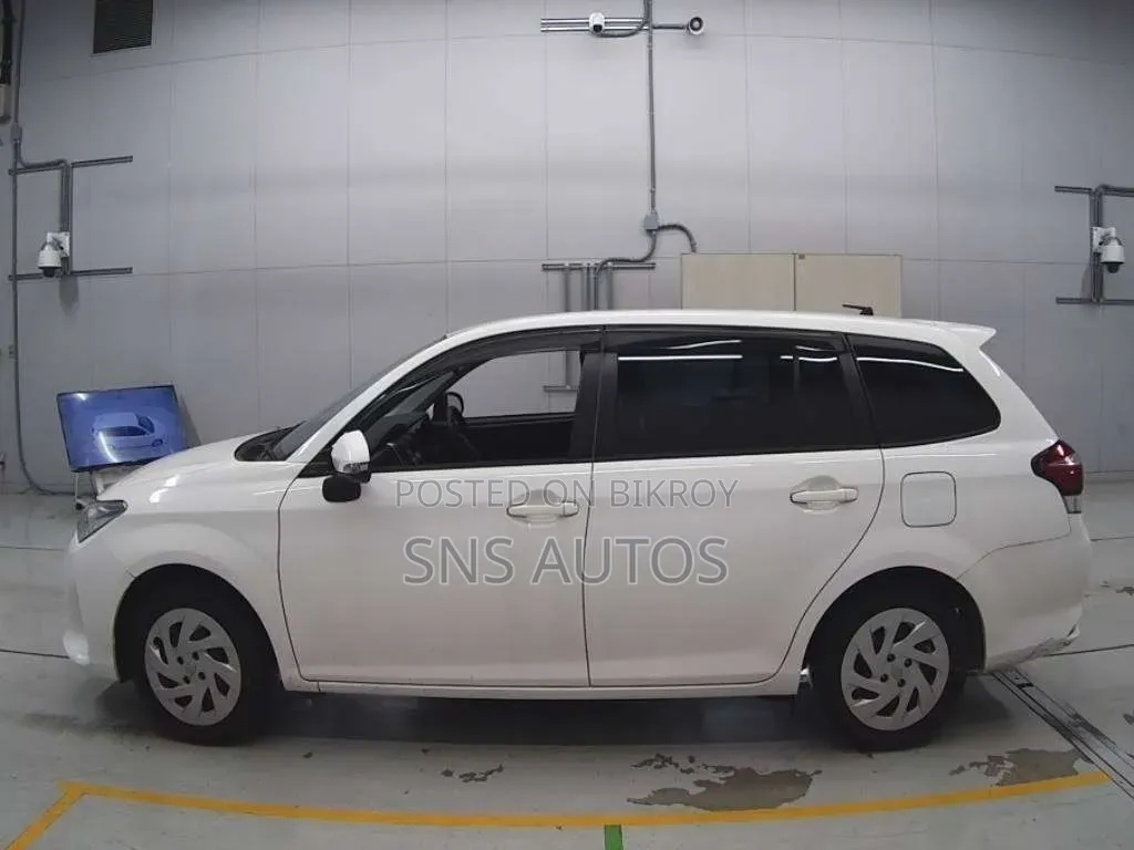 Toyota Corolla 2020 White