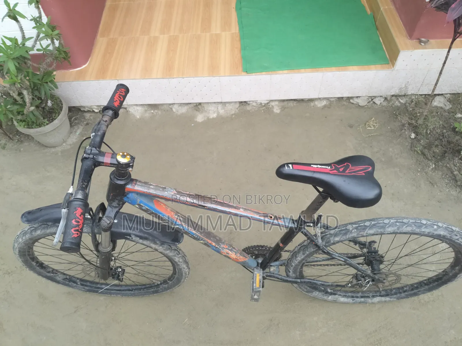 Old 26" Bicycle in Excellent Condition