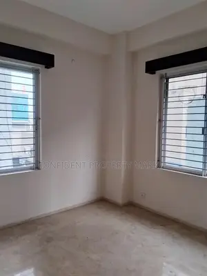 4bdrm Apartment in Baridhara for Sale