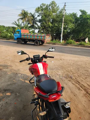 TVS Apache 160 4V 2020 Red