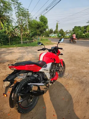 TVS Apache 160 4V 2020 Red