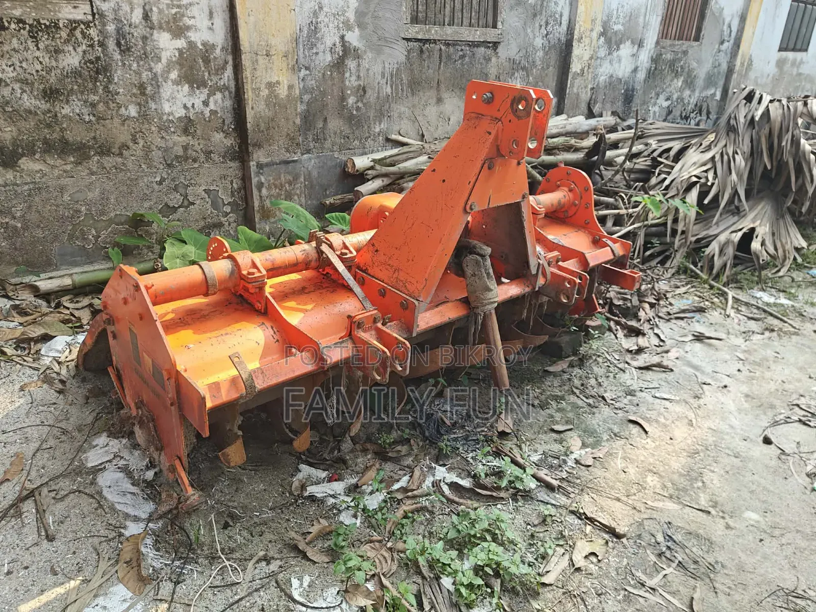 Mahindra 575