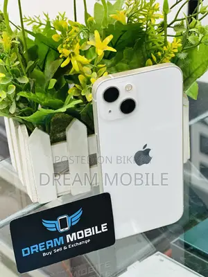 Apple iPhone 13 128 GB White
