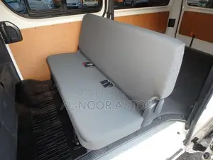 Toyota HiAce 2021 White