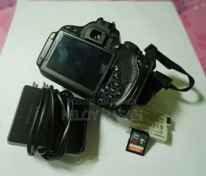Canon 700d With 55-250 Is STM Zoom Lens