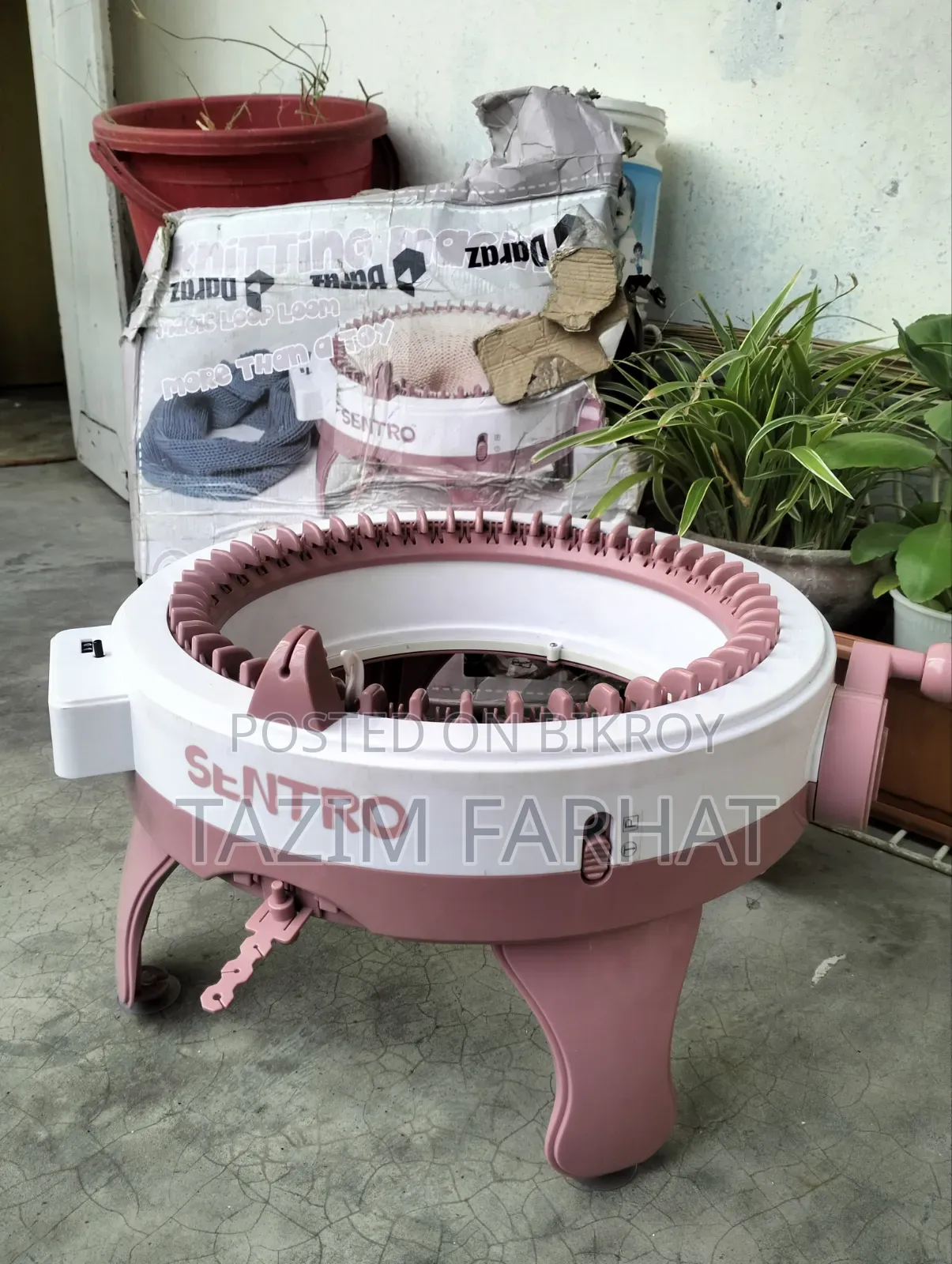 Sentro Knitting Machine