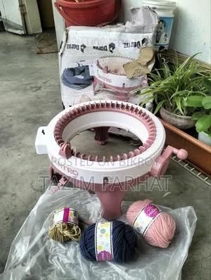 Sentro Knitting Machine