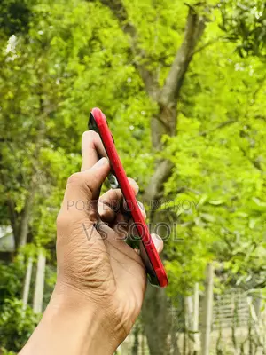 Apple iPhone 11 128 GB Red