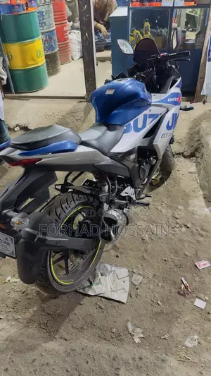 New Suzuki Gixxer SF 2024 Silver