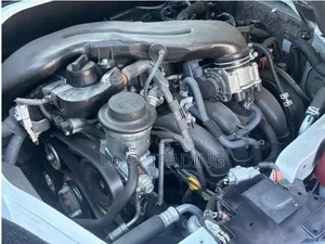 Toyota HiAce 2021 Pearl