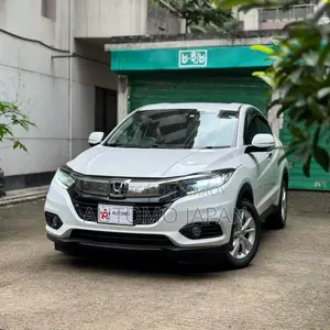 Honda Vezel 1.5 2WD 2020 Pearl