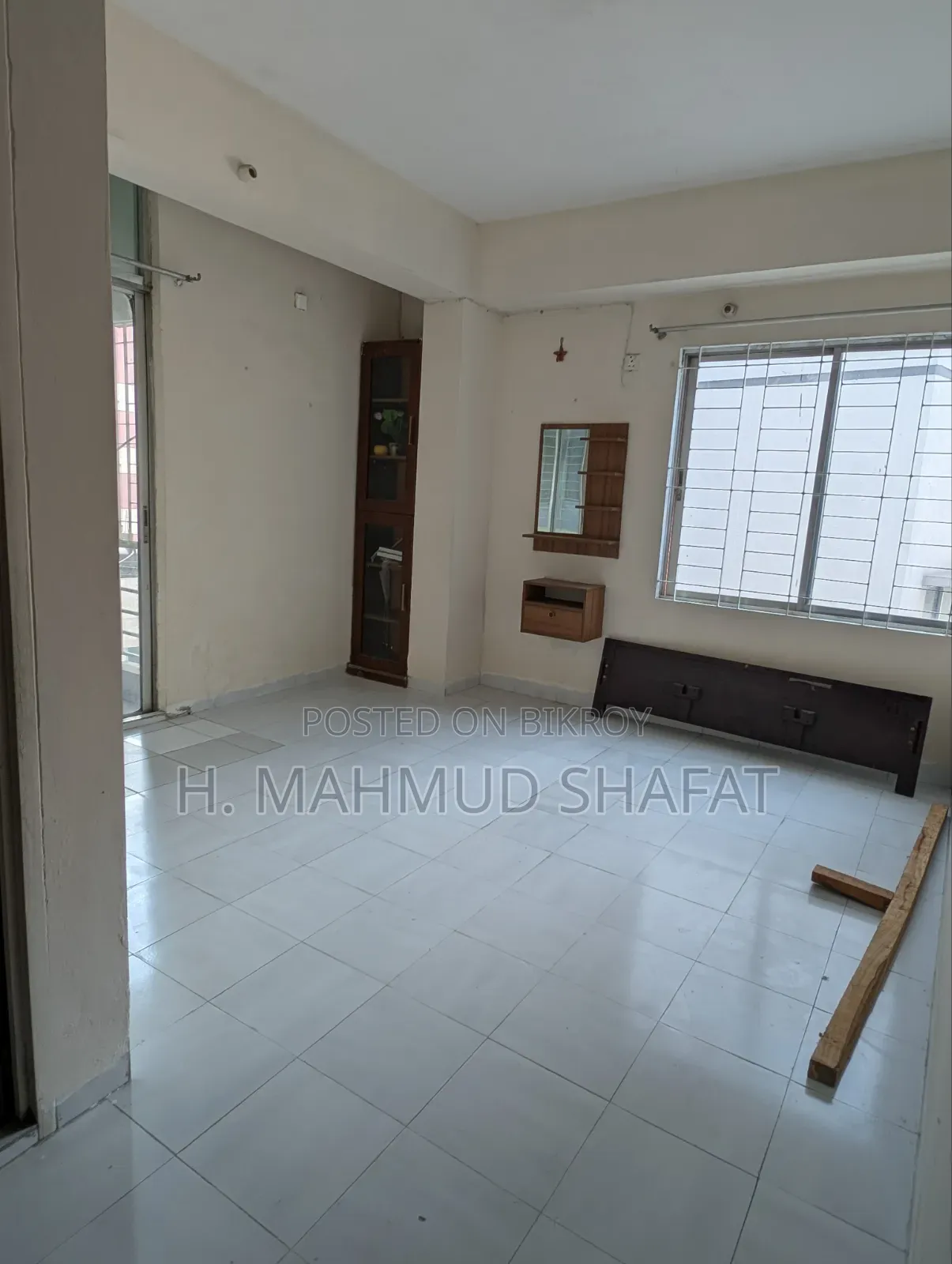 3bdrm Apartment in Fashertek Panir Pump, Dhaka for Rent