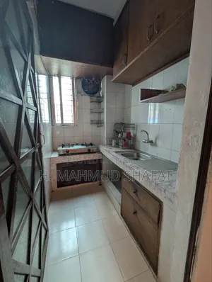 3bdrm Apartment in Fashertek Panir Pump, Dhaka for Rent