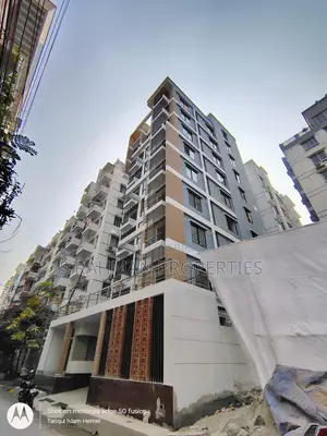 3bdrm Apartment in Bashundhara City for Sale
