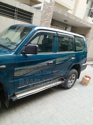 Toyota Land Cruiser Prado 2.7 16V 5dr 2000 Blue
