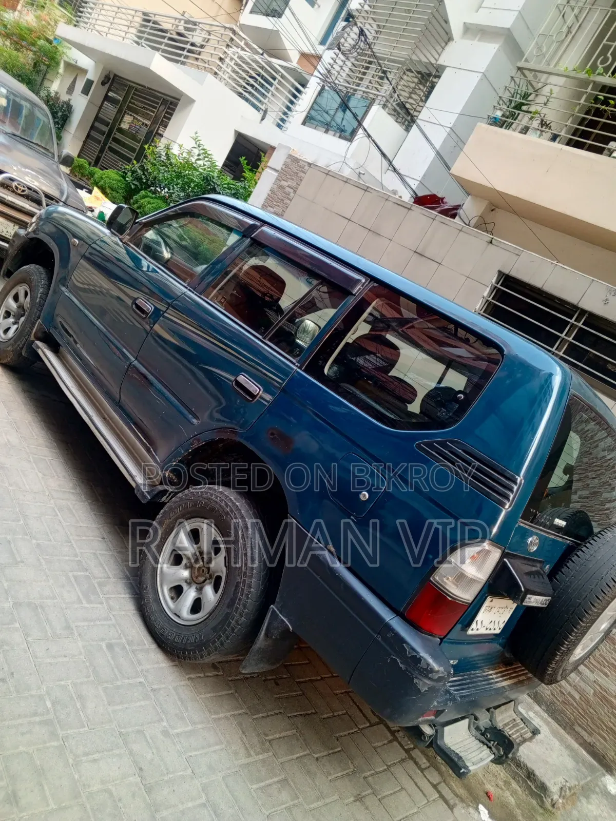 Toyota Land Cruiser Prado 2.7 16V 5dr 2000 Blue