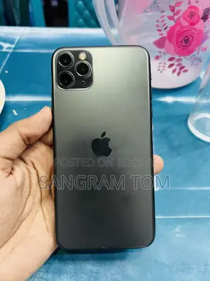 Apple iPhone 11 Pro Max 64 GB Black