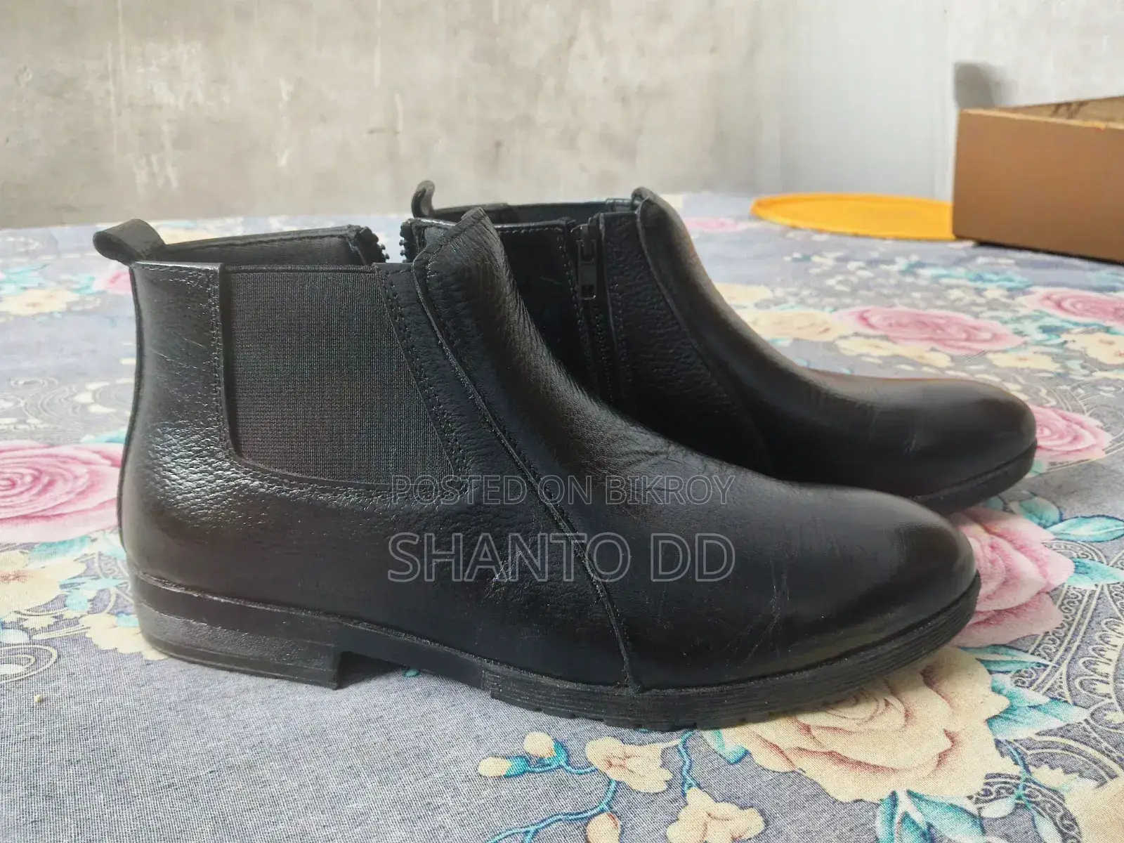 Black Chelsea Boots