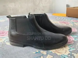 Black Chelsea Boots