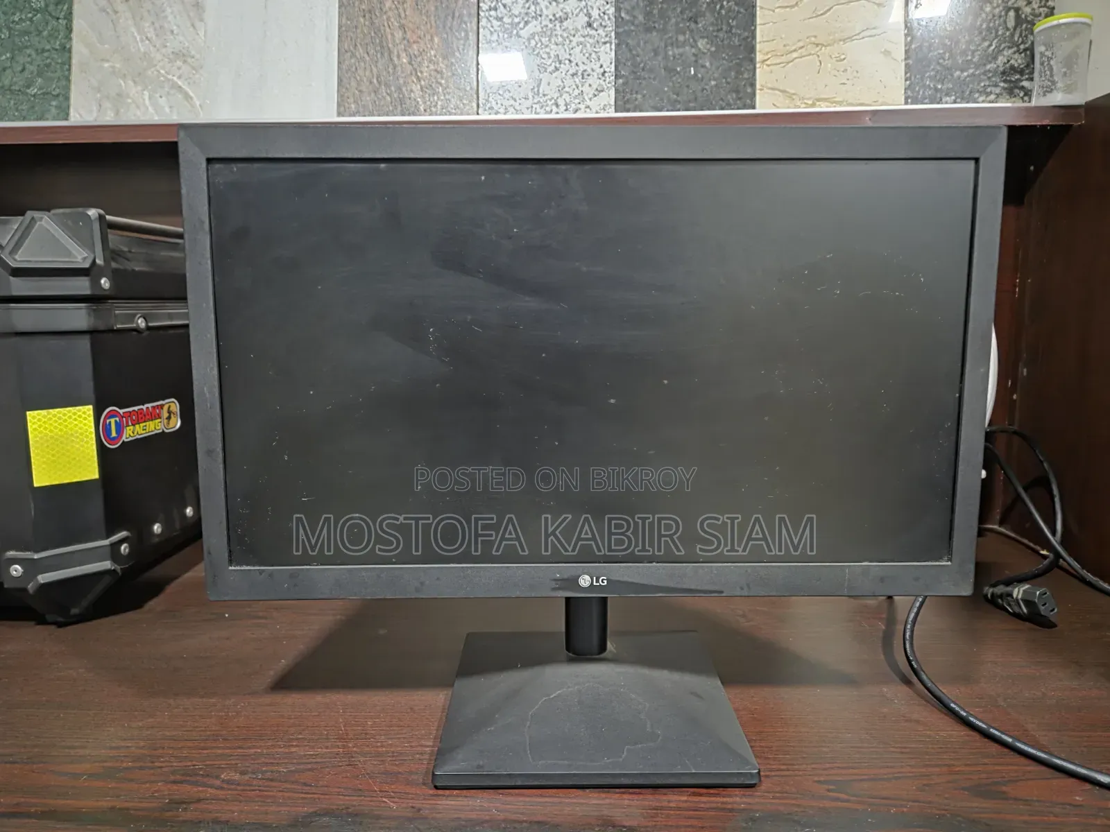Desktop Computer 8GB AMD Ryzen 3 HDD+SSD 500GB