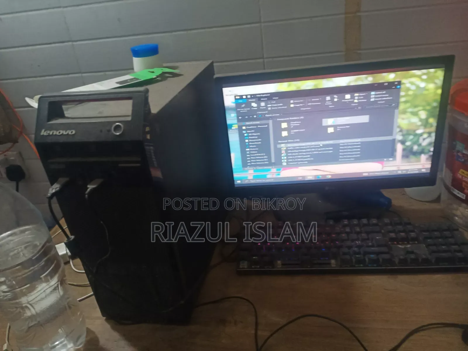 Lenovo ThinkCentre Neo 30A 6GB Intel Core I5 SSHD+SSD 16 GB