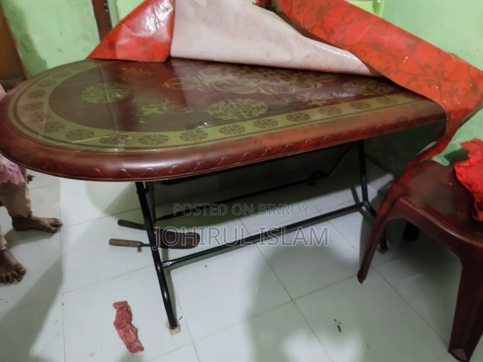 Dressing Table + Dining Table + 5 Chairs RFL