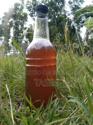 শতভাগ খাটি মধু