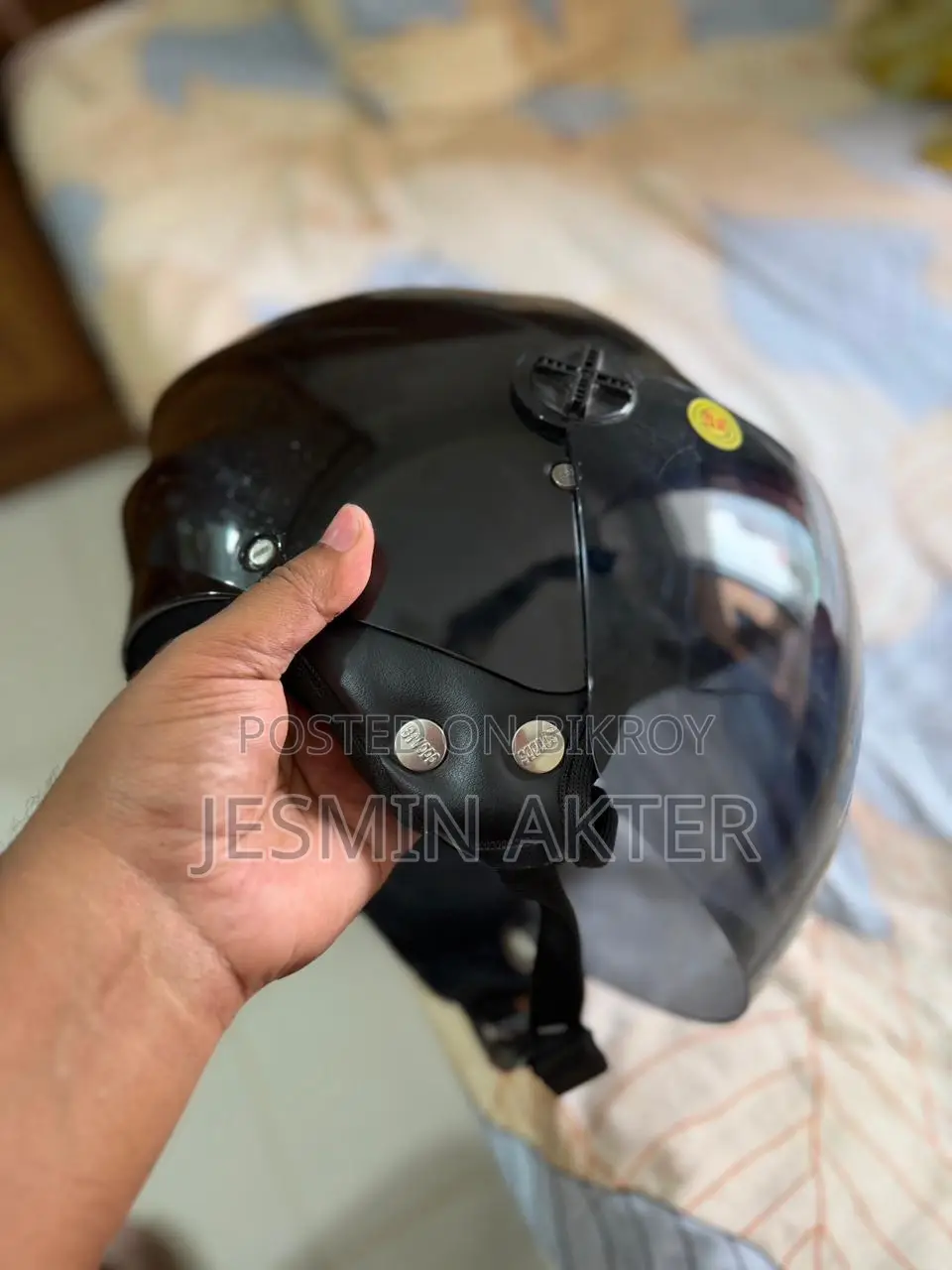 স্টাডস ব্ল্যাক হেলমেট