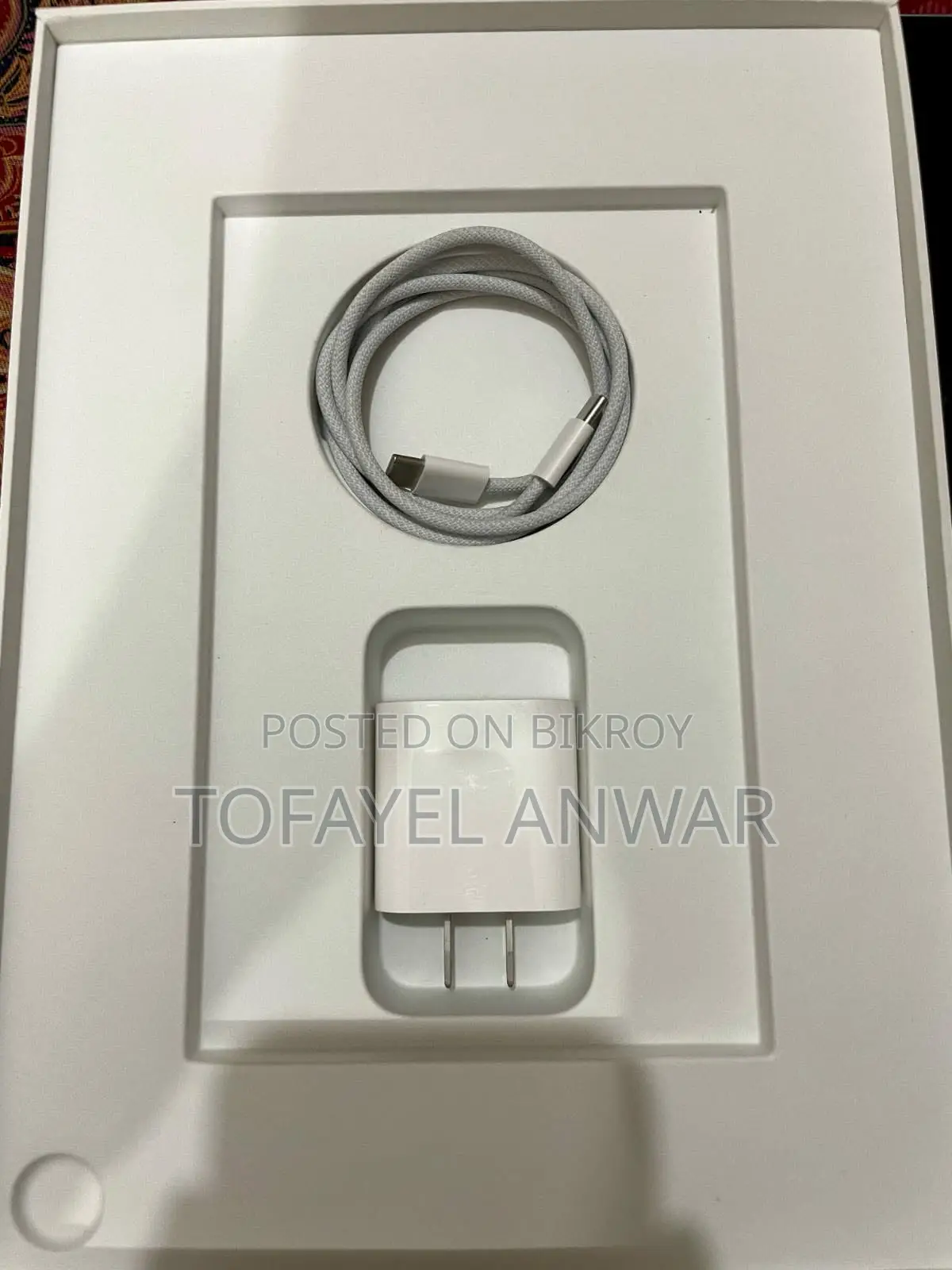 New Apple iPad Air 128 GB Blue
