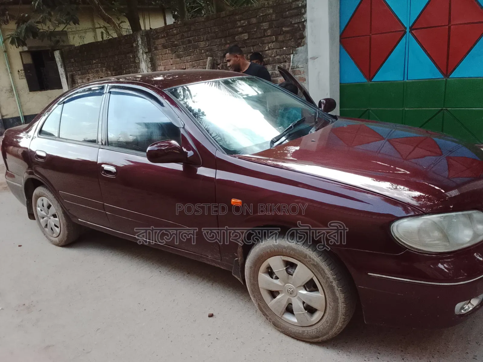 Nissan Sunny 2005 Red