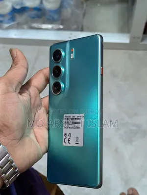 New Tecno Camon 40 256 GB Green