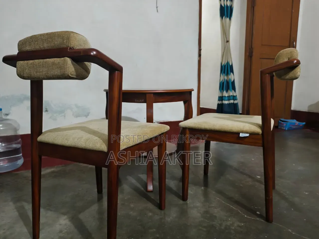 কফি টেবিল + চেয়ার