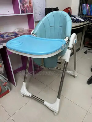 বাচ্চার খাওয়ানোর জন্য বেবি হাই চেয়ার বিক্রি হবে