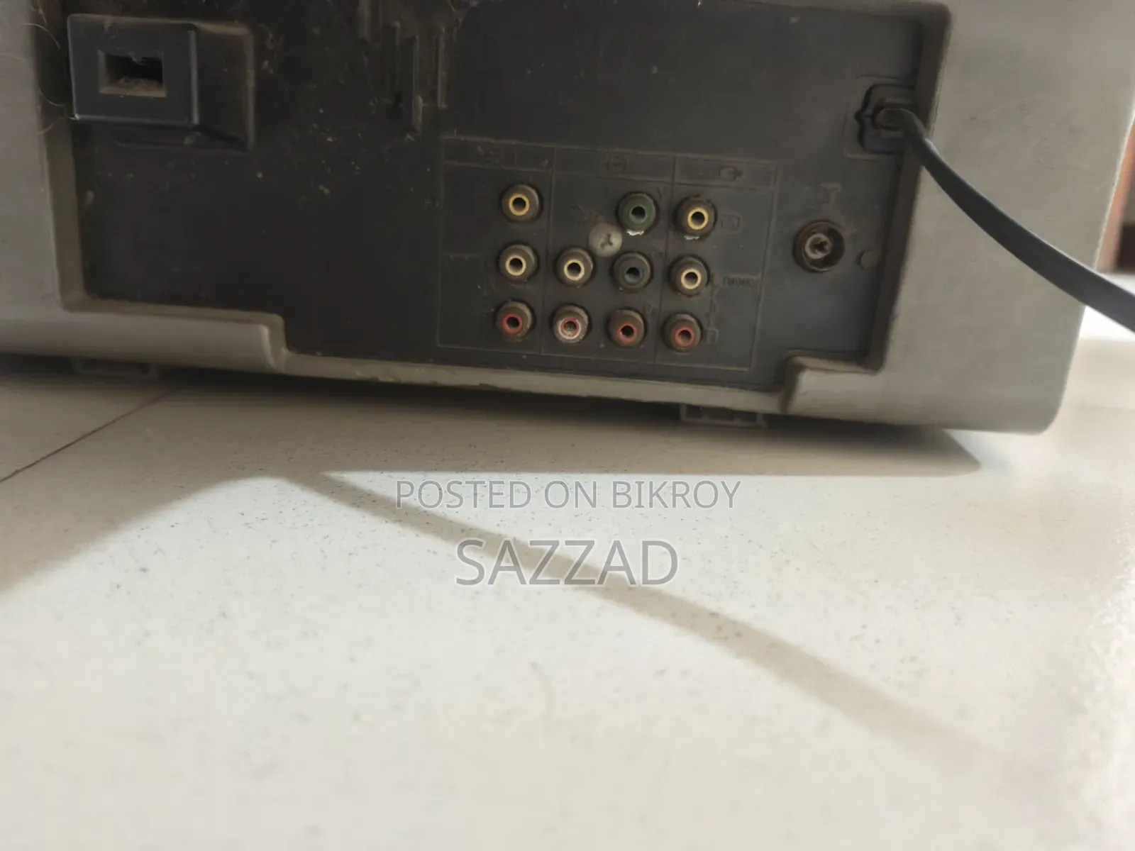 Sony Trinitron KV-HW212M80