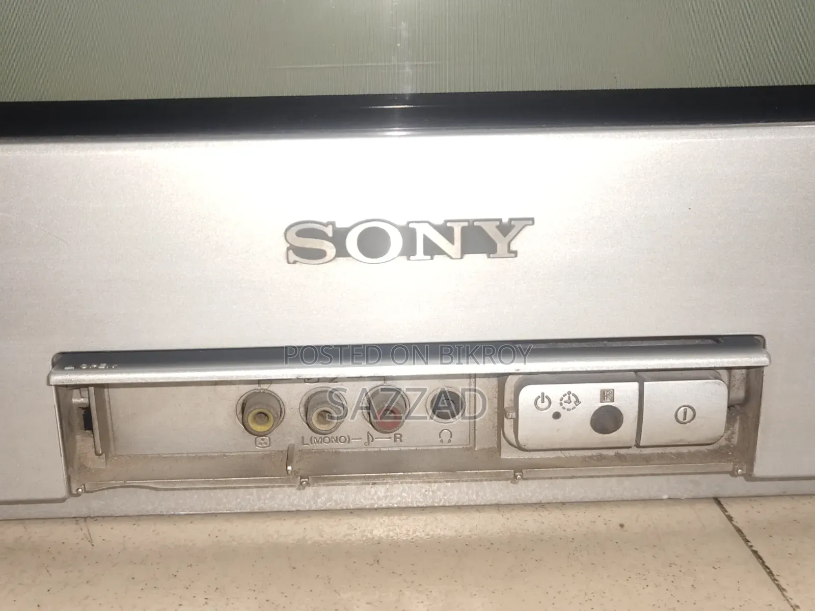 Sony Trinitron KV-HW212M80