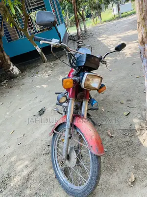 Honda 2000 Red