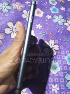 Apple iPhone 8 64 GB Black