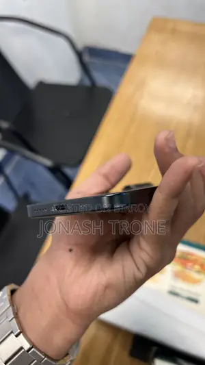 Apple iPhone 16 128 GB Black