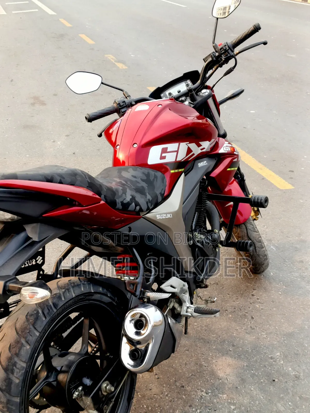 Suzuki Gixxer Monotone 2023 Red