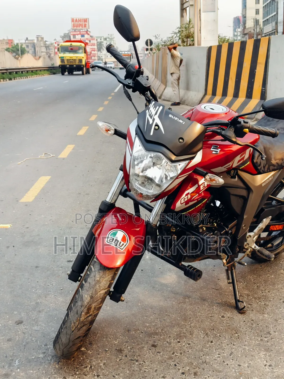Suzuki Gixxer Monotone 2023 Red