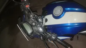 TVS Apache 160 4V 2021 Blue
