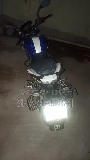 TVS Apache 160 4V 2021 Blue
