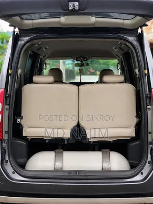 Toyota Noah 2010 Gray