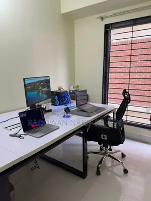 6 Person Office Table