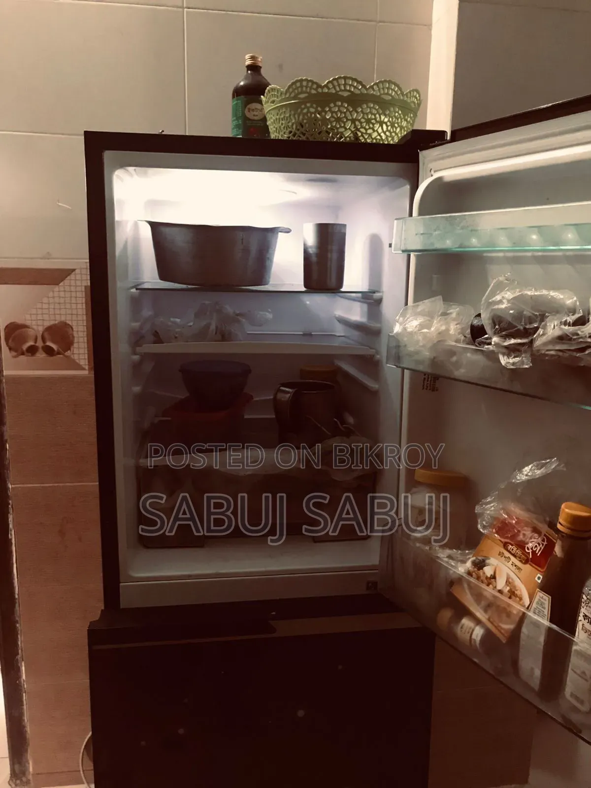 চাঁদপুর সদর ষোলঘর পাকা মসজিদের সামনে।