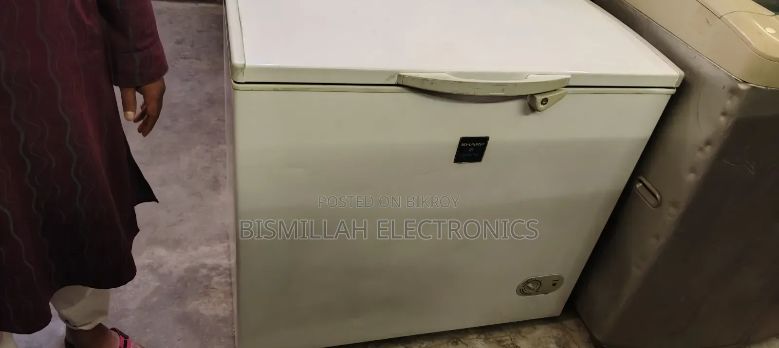 Sharp 230 Liter Deep Fridge
