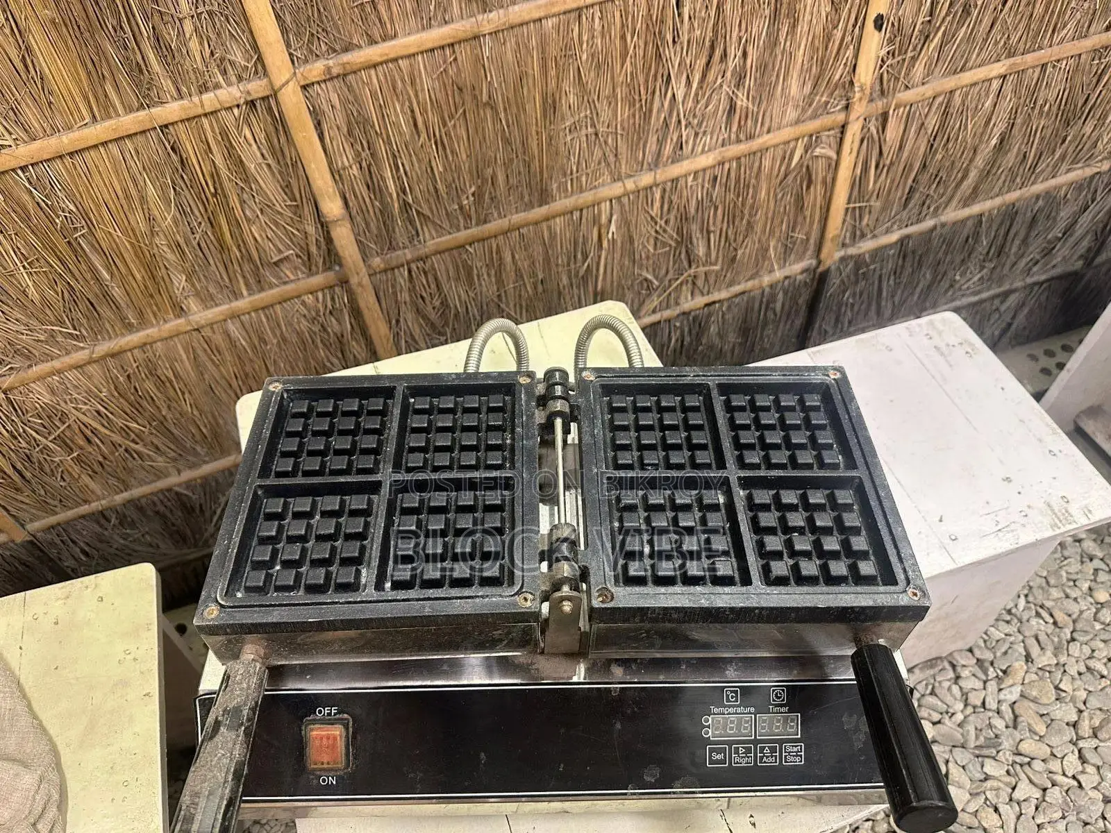 Waffle Machine